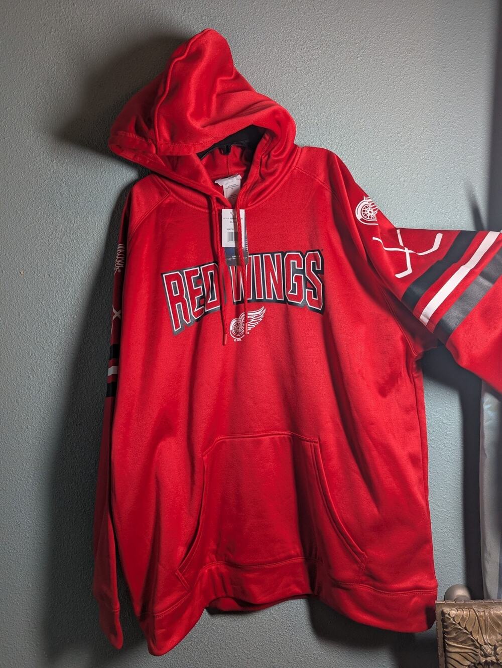 NHL Detroit Red Wings hoodie,NWT,L